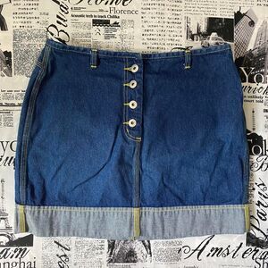 Bleus Women's Blue denim dark wash miniskirt button fly vintage 90s y2k